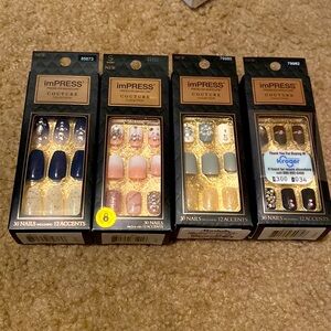Set of Impress Couture nails.